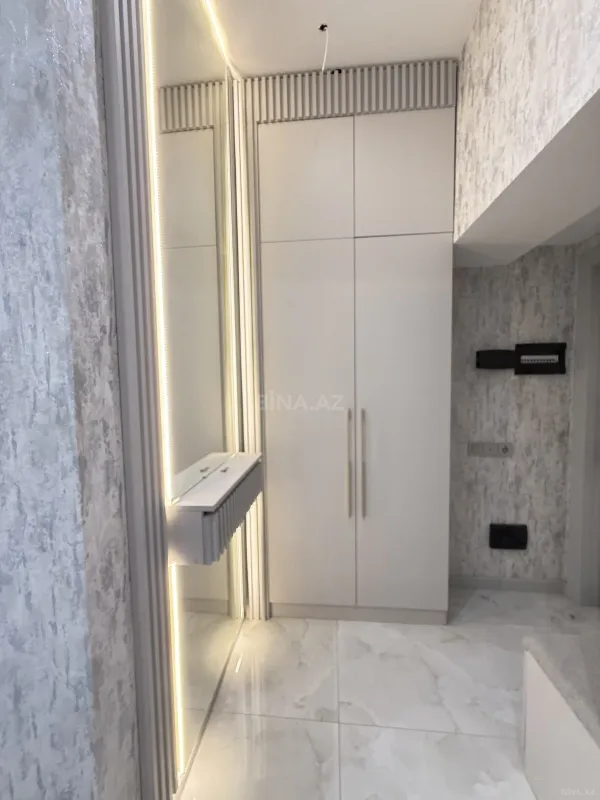 Kirayə verilir 3 otaqlı mənzil 120 m²
