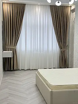 Kirayə verilir 3 otaqlı mənzil 120 m²