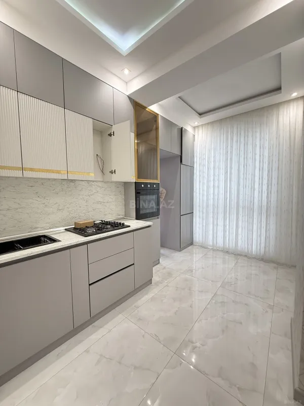 Kirayə verilir 3 otaqlı mənzil 120 m²