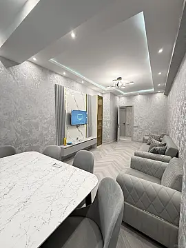 Kirayə verilir 3 otaqlı mənzil 120 m²