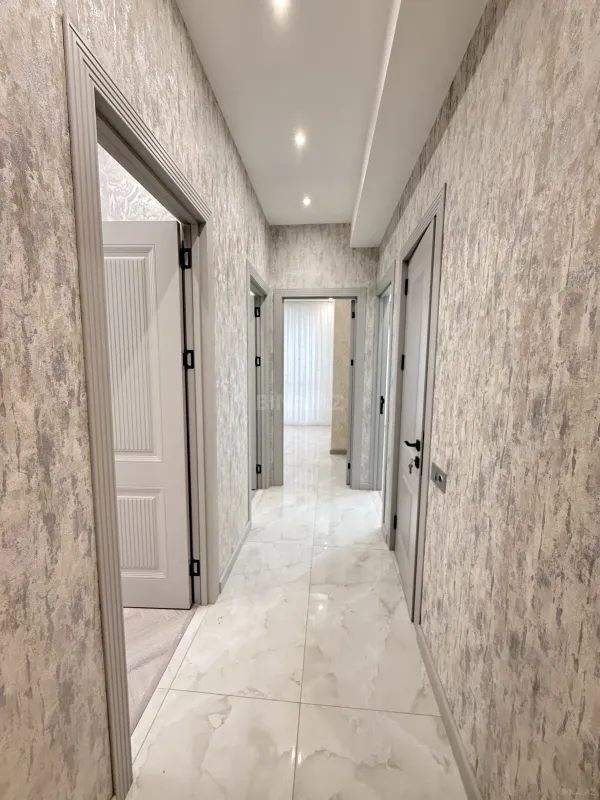 Kirayə verilir 3 otaqlı mənzil 120 m²