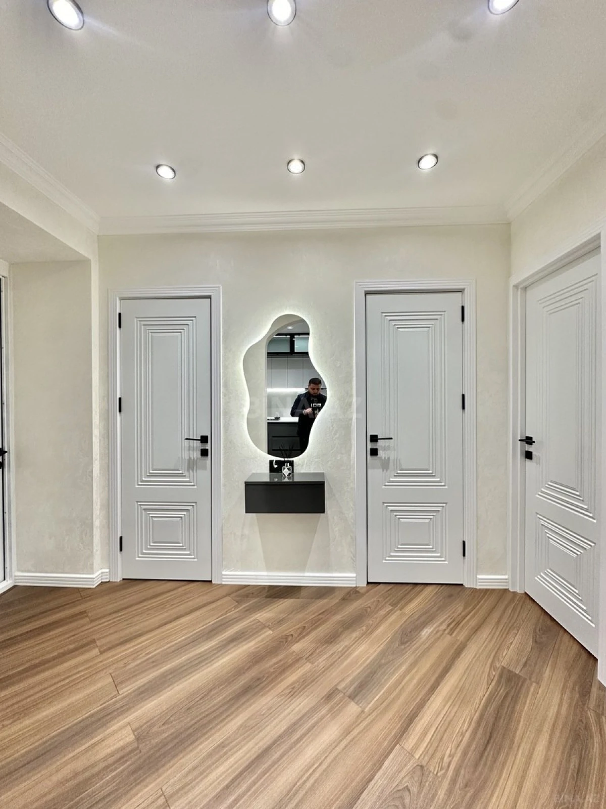 Satılır 2 otaqlı mənzil 65 m²