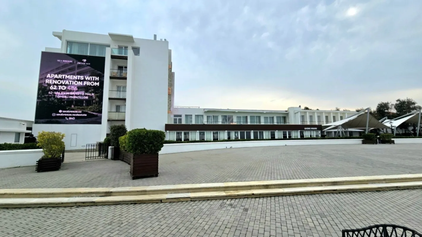Satılır 4 otaqlı mənzil 162 m²