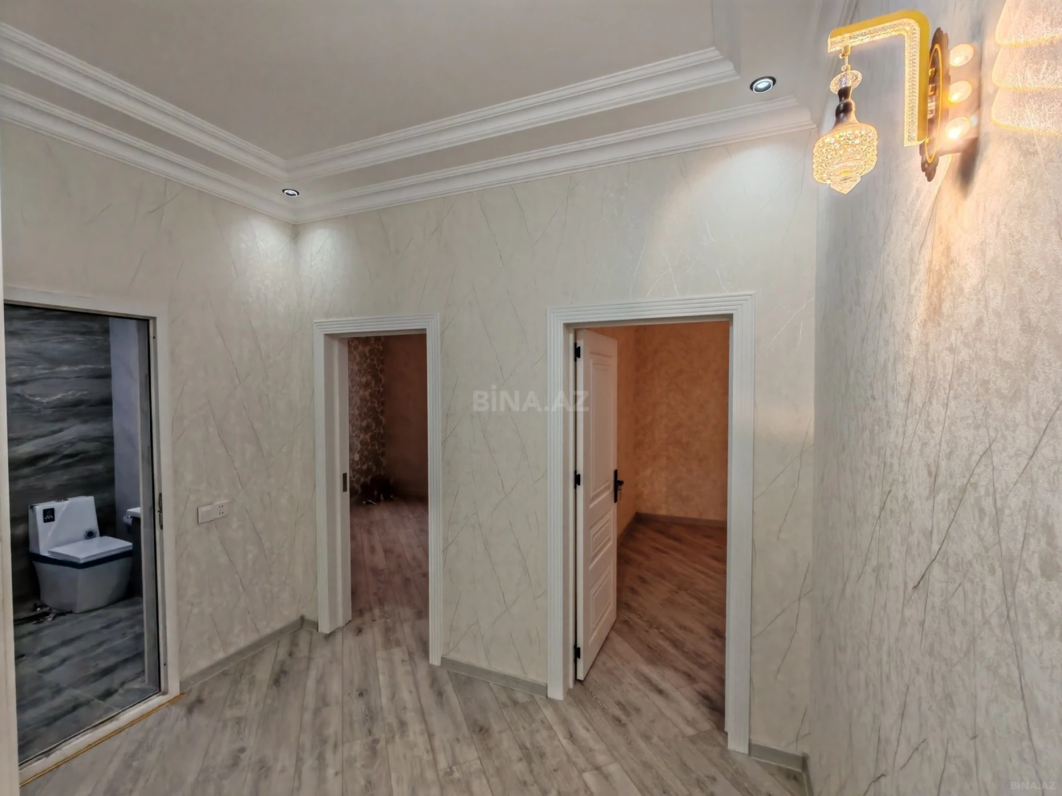 Satılır 4 otaqlı həyət evi 220 m²