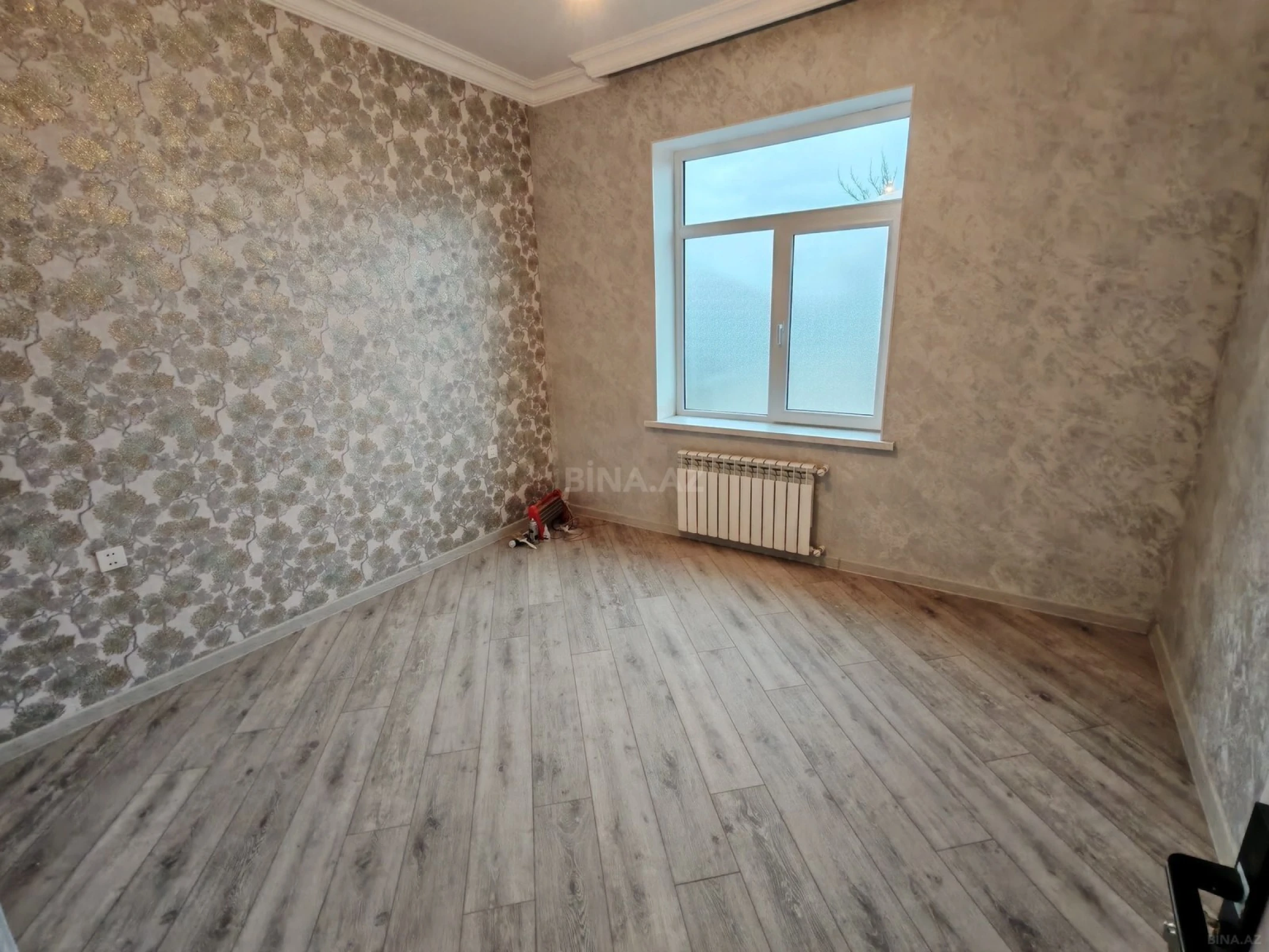 Satılır 4 otaqlı həyət evi 220 m²