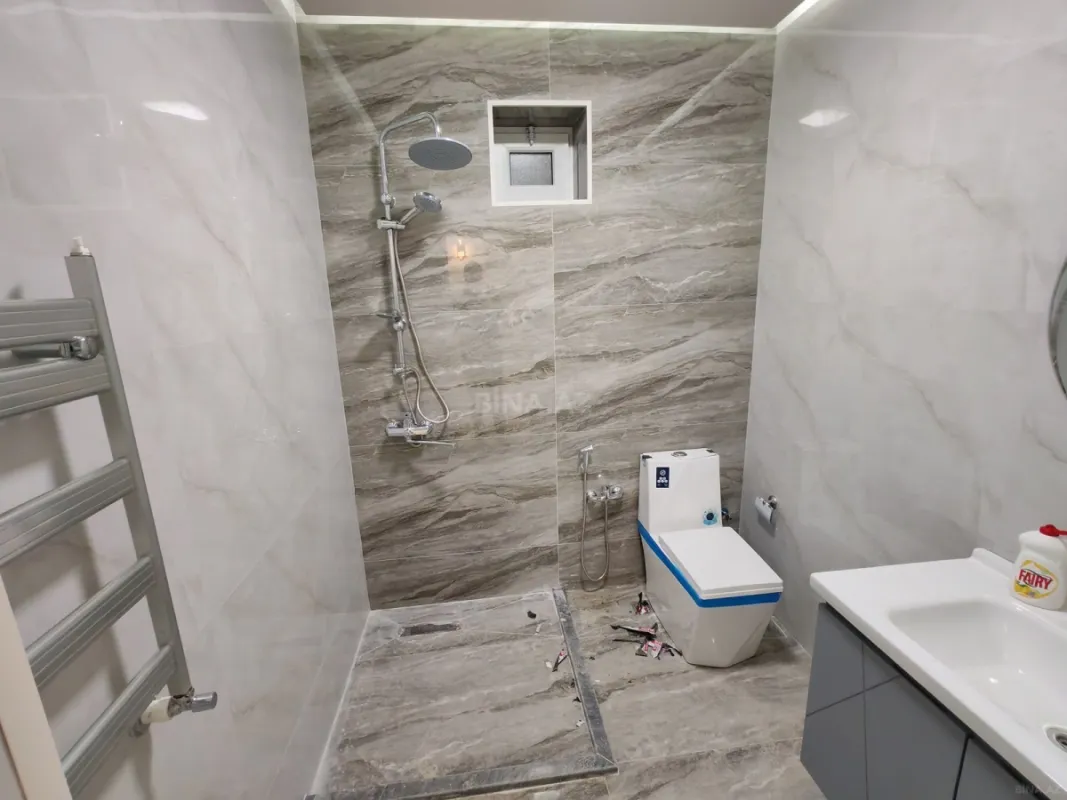 Satılır 4 otaqlı həyət evi 220 m²