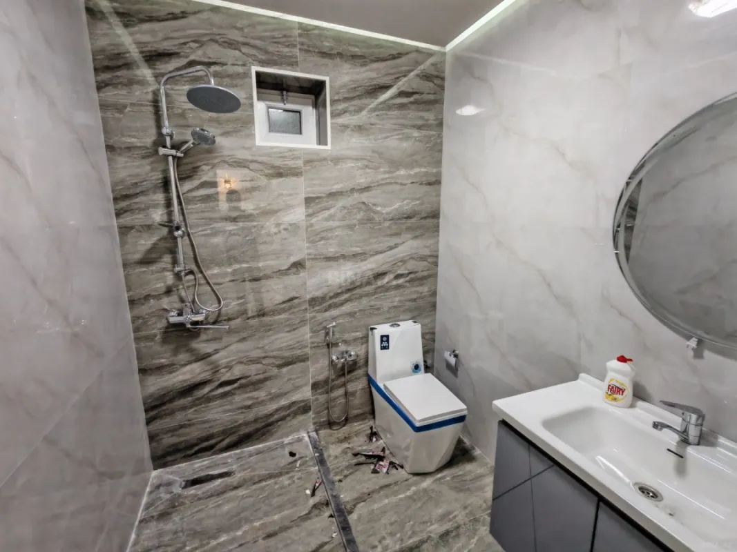 Satılır 4 otaqlı həyət evi 220 m²