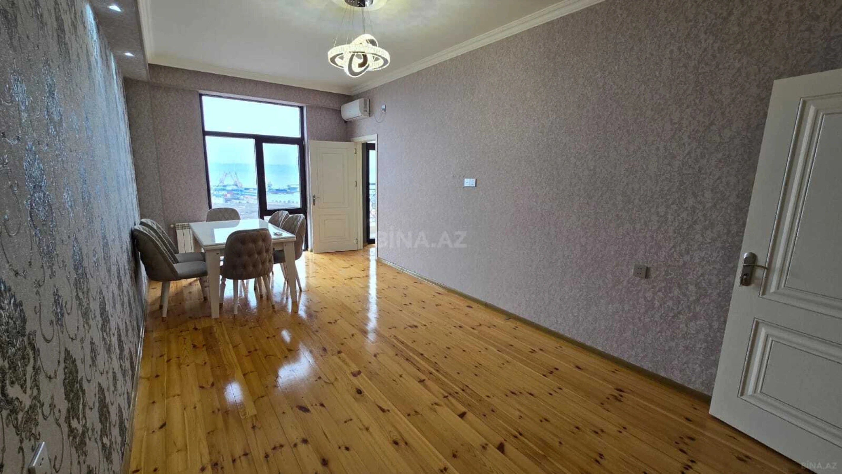 Kirayə verilir 2 otaqlı mənzil 60 m²