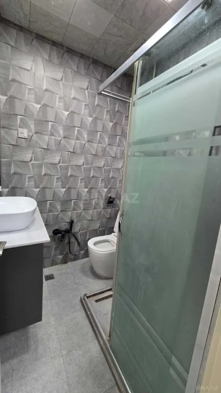 Kirayə verilir 2 otaqlı mənzil 60 m²