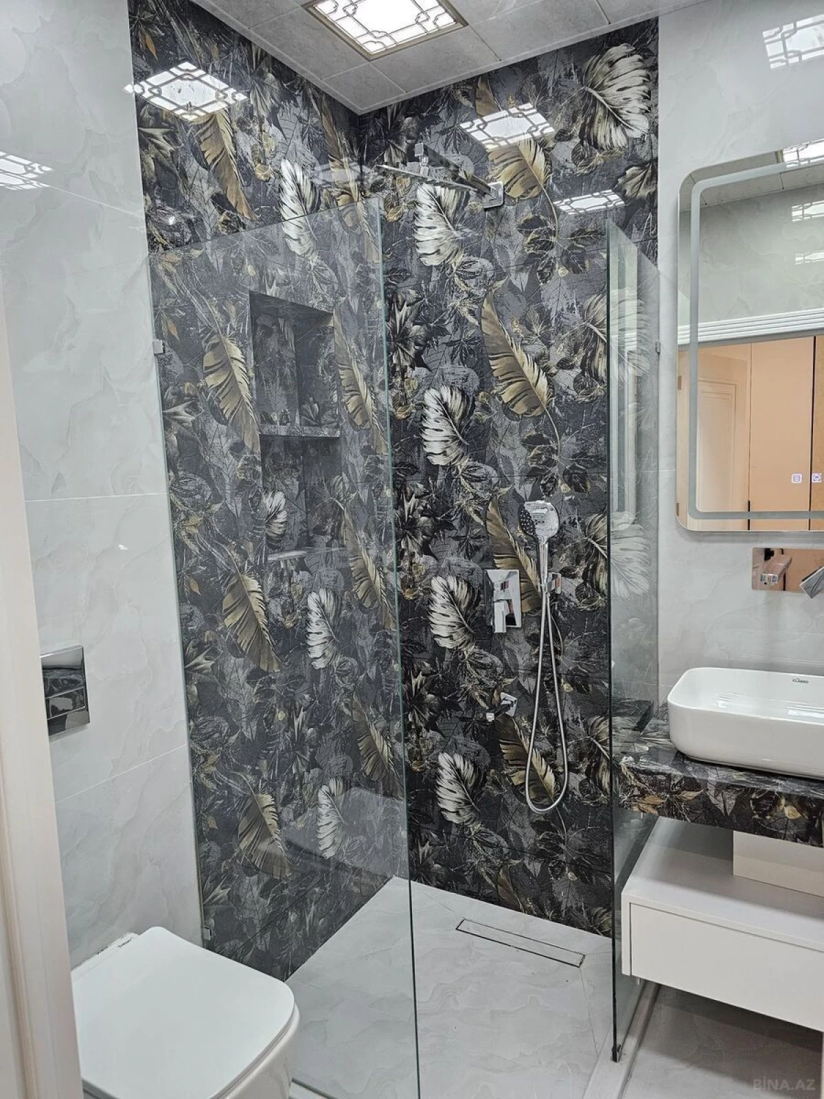 Kirayə verilir 2 otaqlı mənzil 65 m²