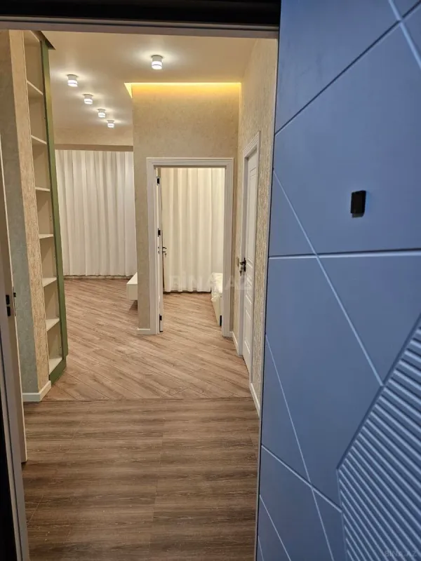 Kirayə verilir 2 otaqlı mənzil 65 m²