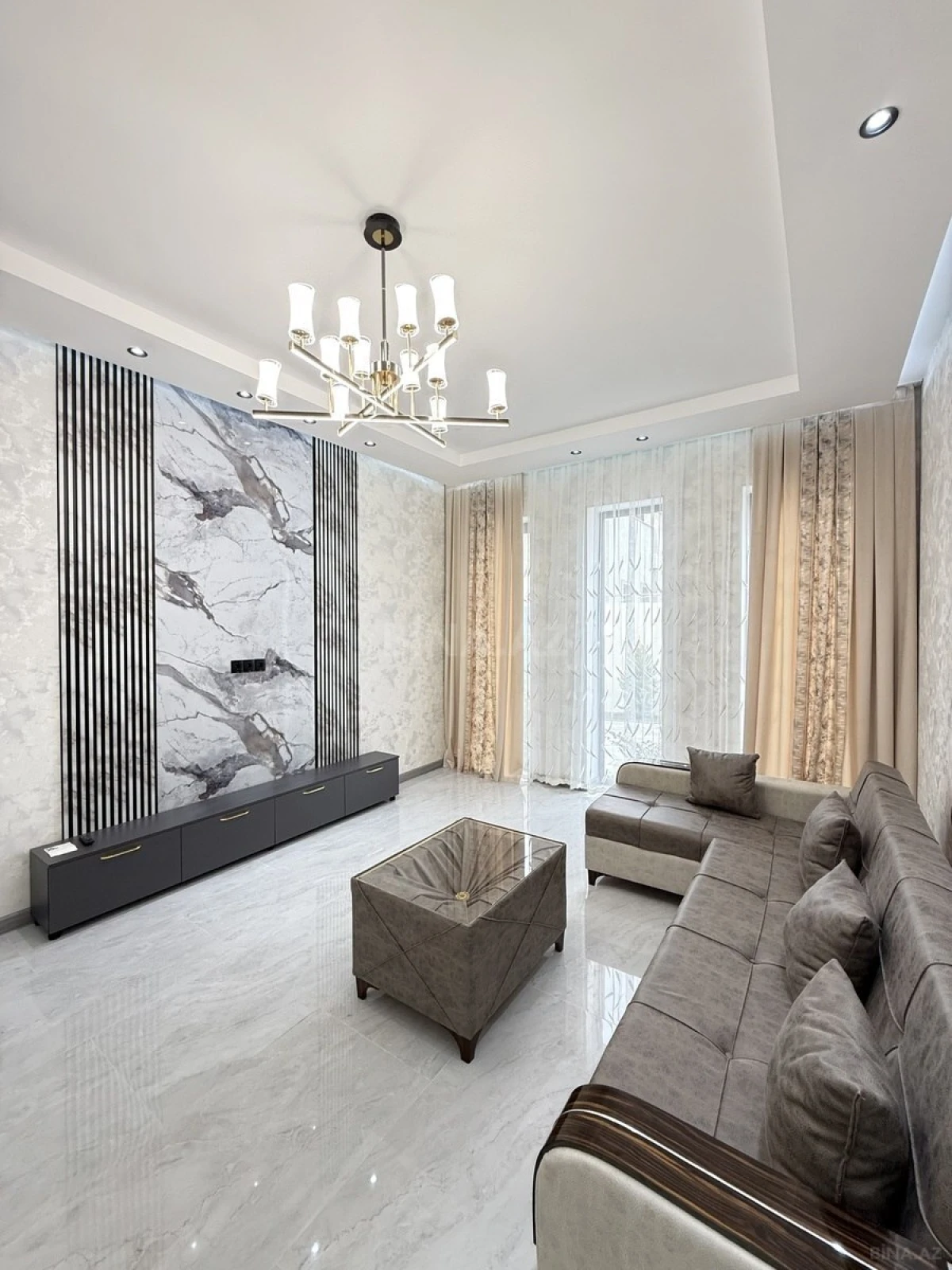 Satılır 3 otaqlı həyət evi 140 m²