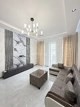 Satılır 3 otaqlı həyət evi 140 m²