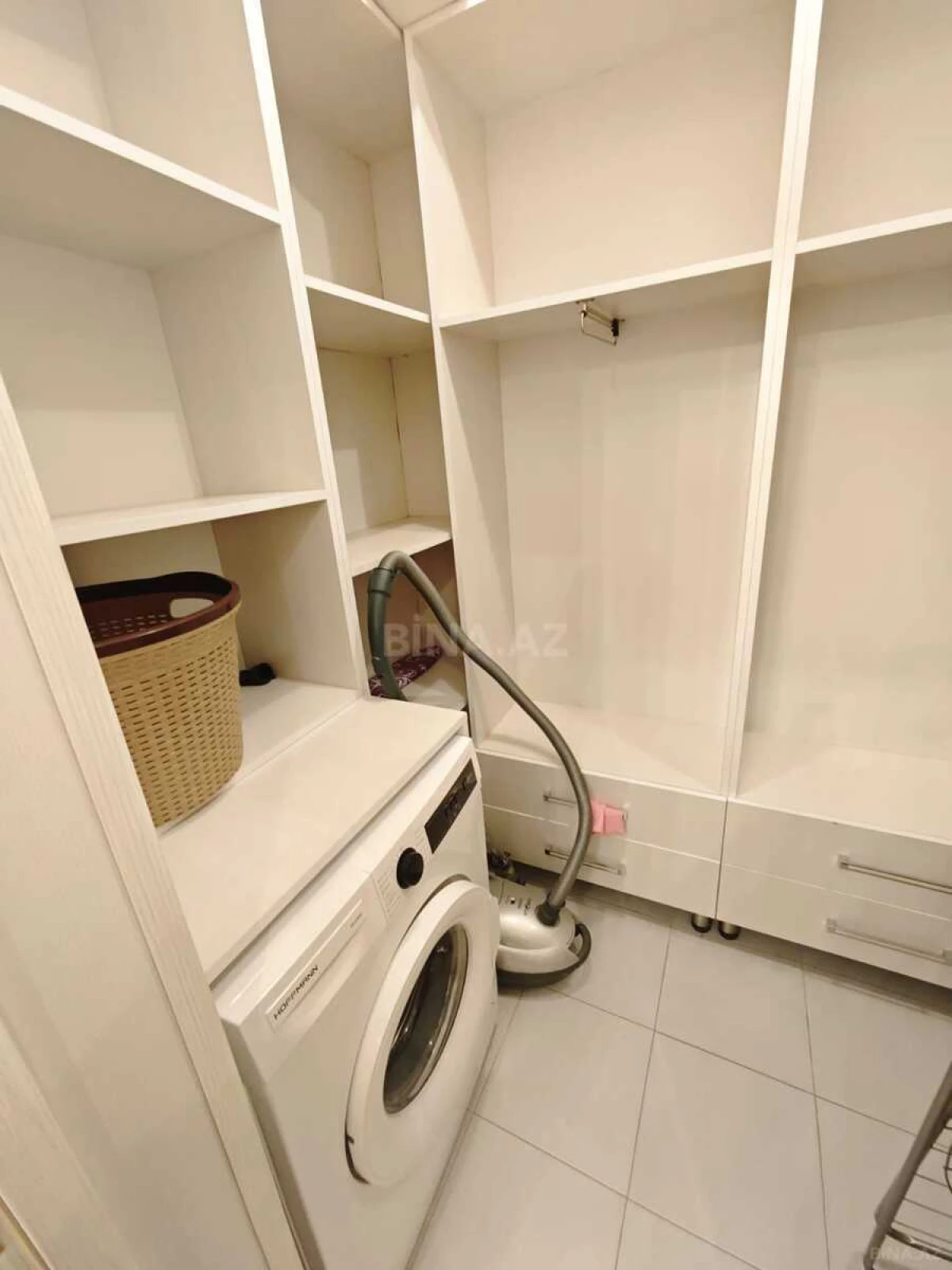 Kirayə verilir 4 otaqlı mənzil 170 m²