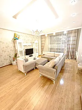 Kirayə verilir 4 otaqlı mənzil 170 m² — Bakı, Badamdar 4 otaq 170.00 m²