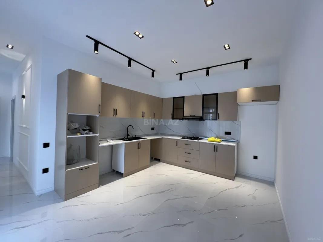 Satılır 4 otaqlı həyət evi 120 m²