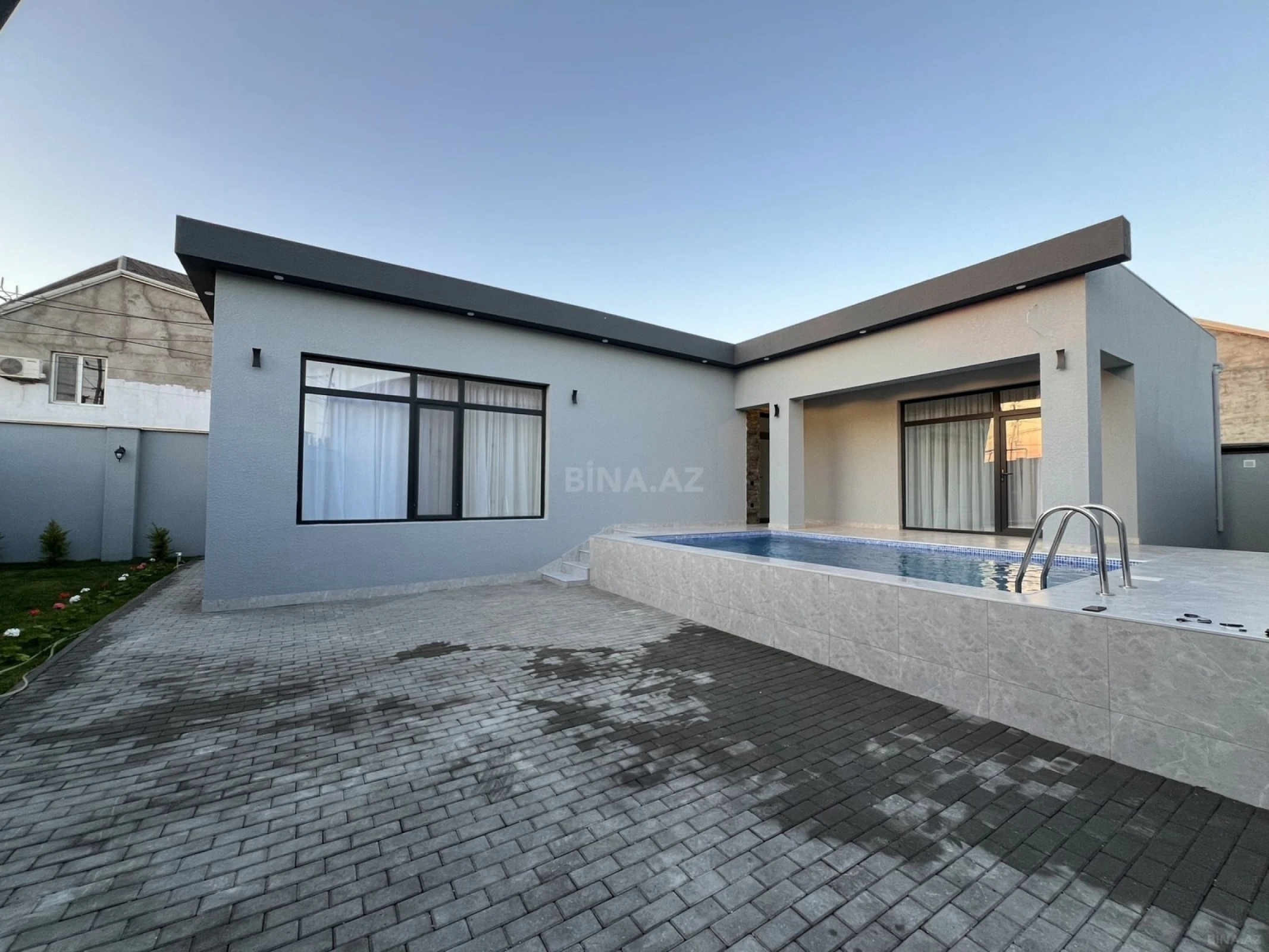 Satılır 4 otaqlı həyət evi 120 m²