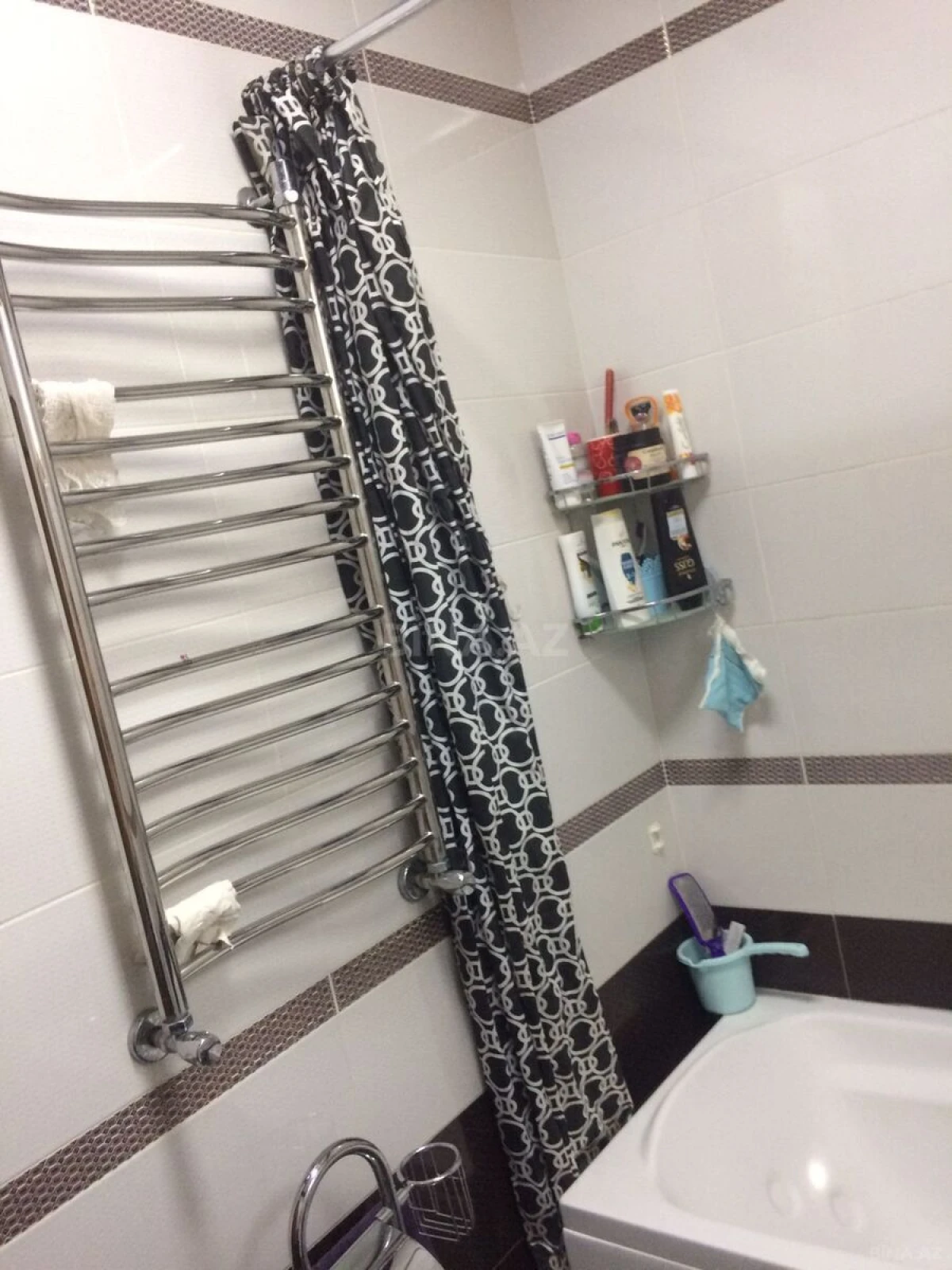 Satılır 5 otaqlı həyət evi 220 m²