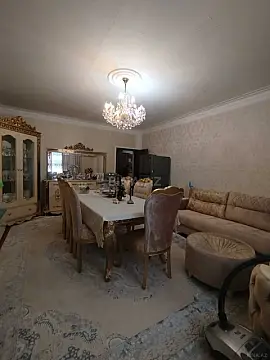 Satılır 4 otaqlı mənzil 100 m²