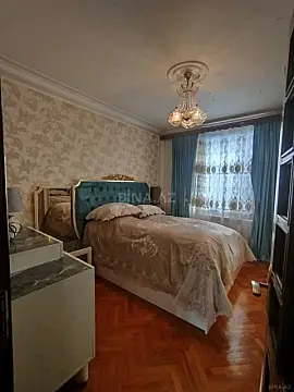Satılır 4 otaqlı mənzil 100 m²