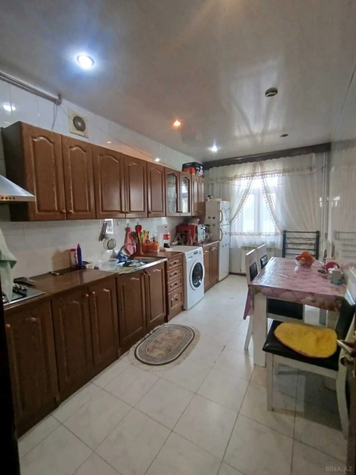 Satılır 4 otaqlı mənzil 100 m²