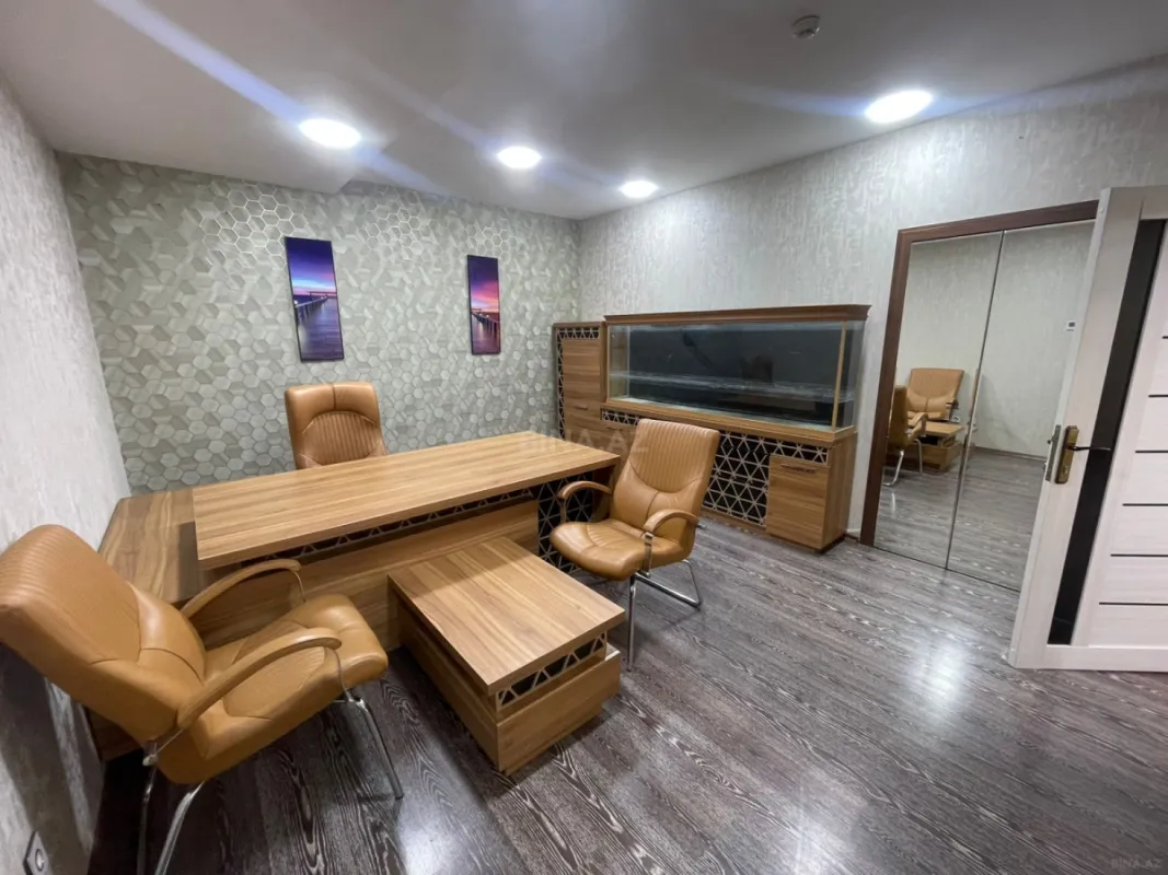 Kirayə verilir 5 otaqlı ofis 165 m²