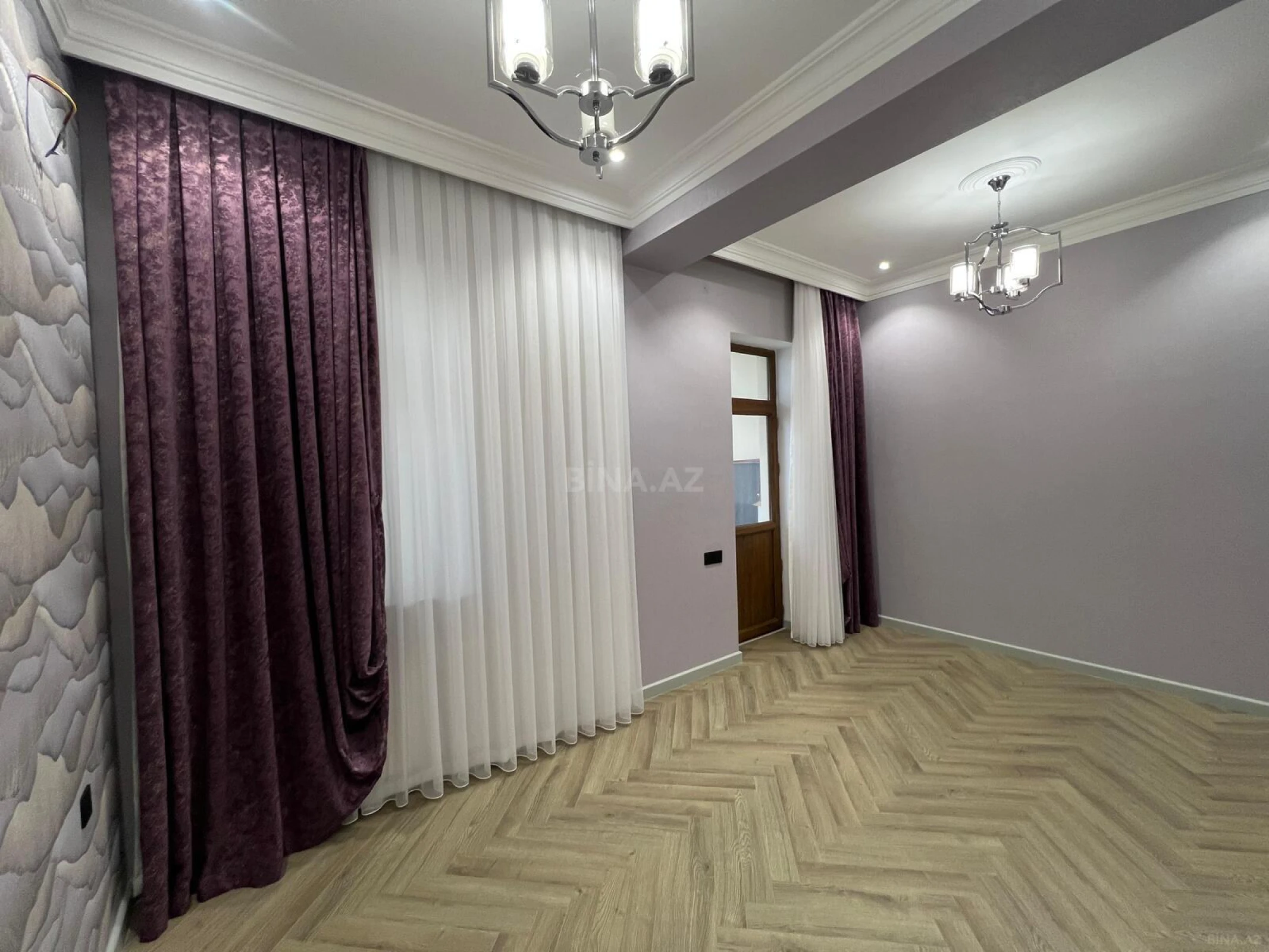 Satılır 3 otaqlı mənzil 150 m²