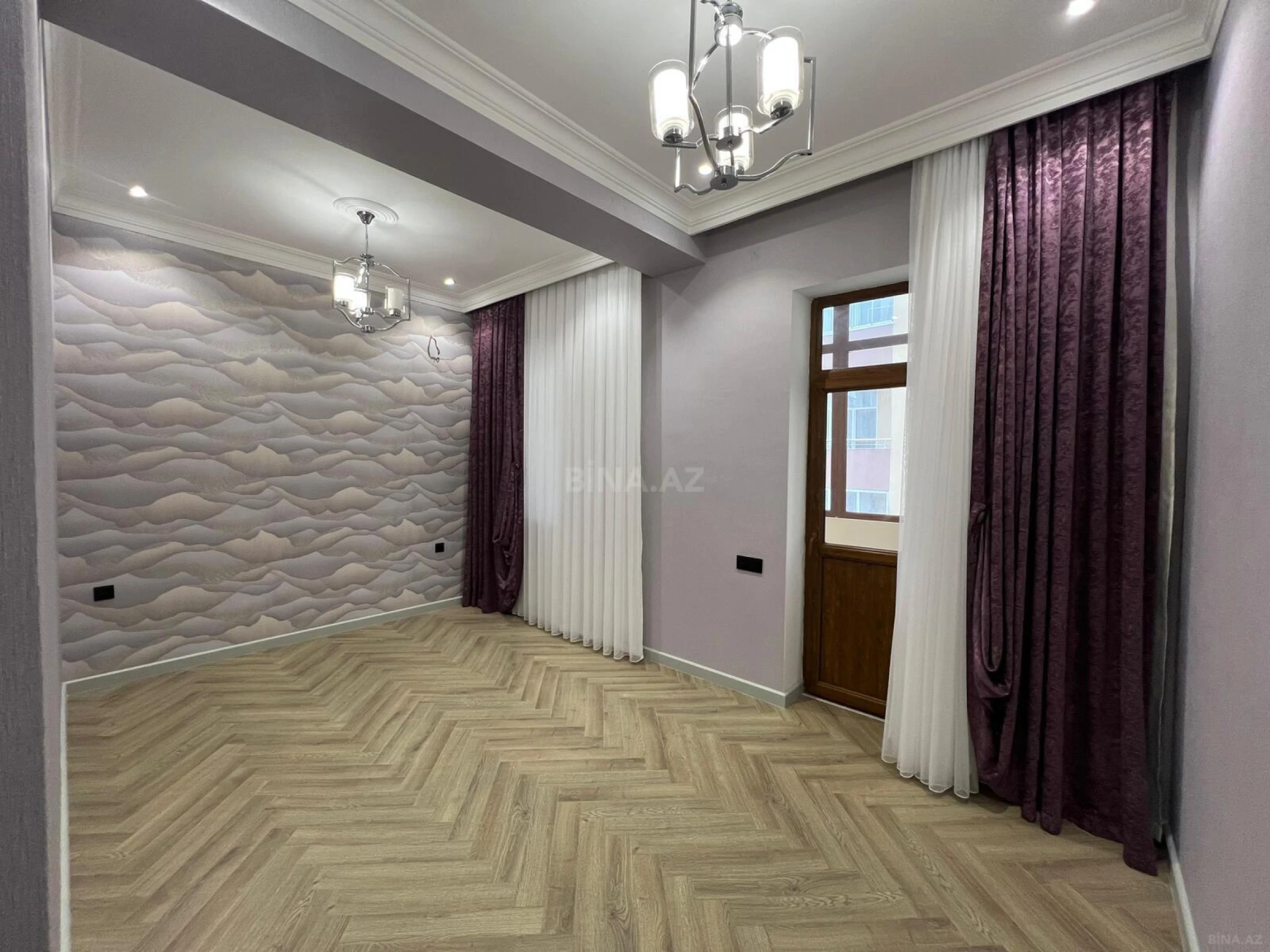 Satılır 3 otaqlı mənzil 150 m²