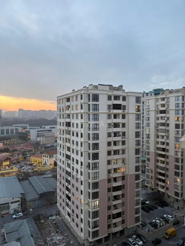 Satılır 2 otaqlı mənzil 53.4 m²