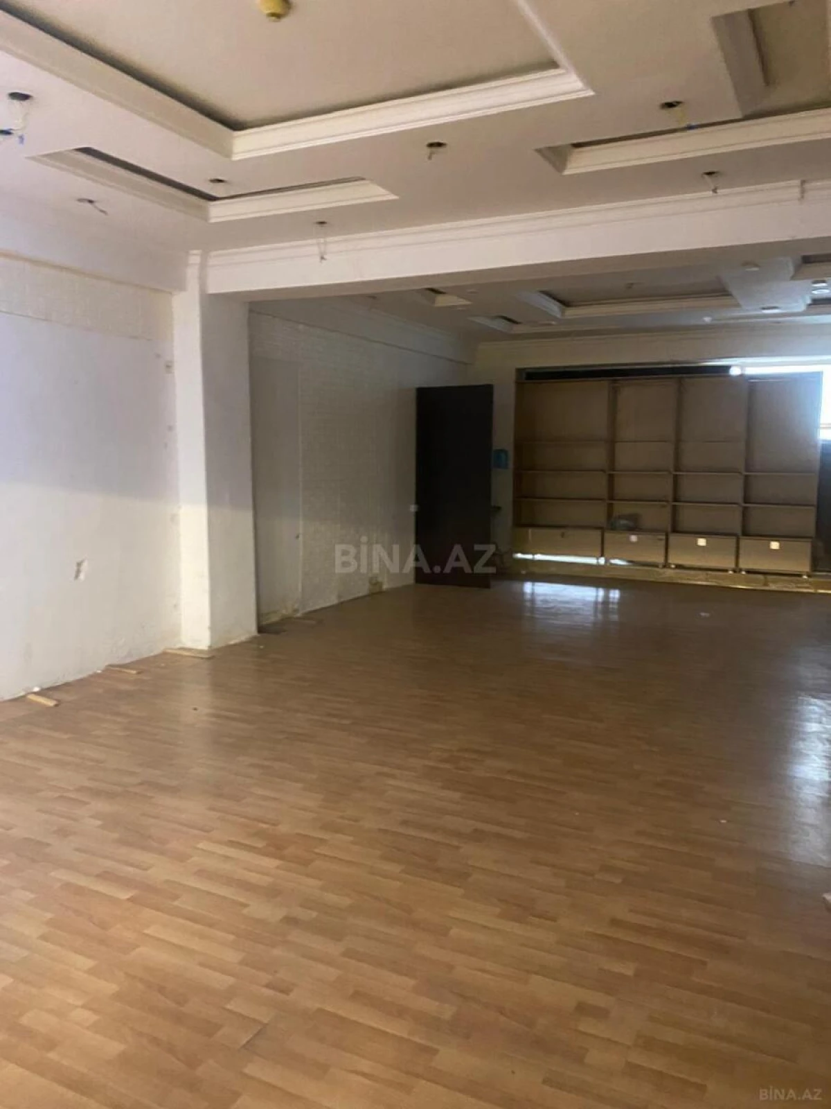 Kirayə verilir obyekt 80 m²