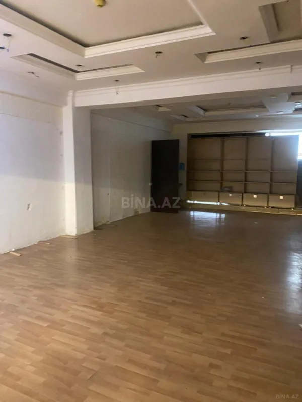 Kirayə verilir obyekt 80 m²