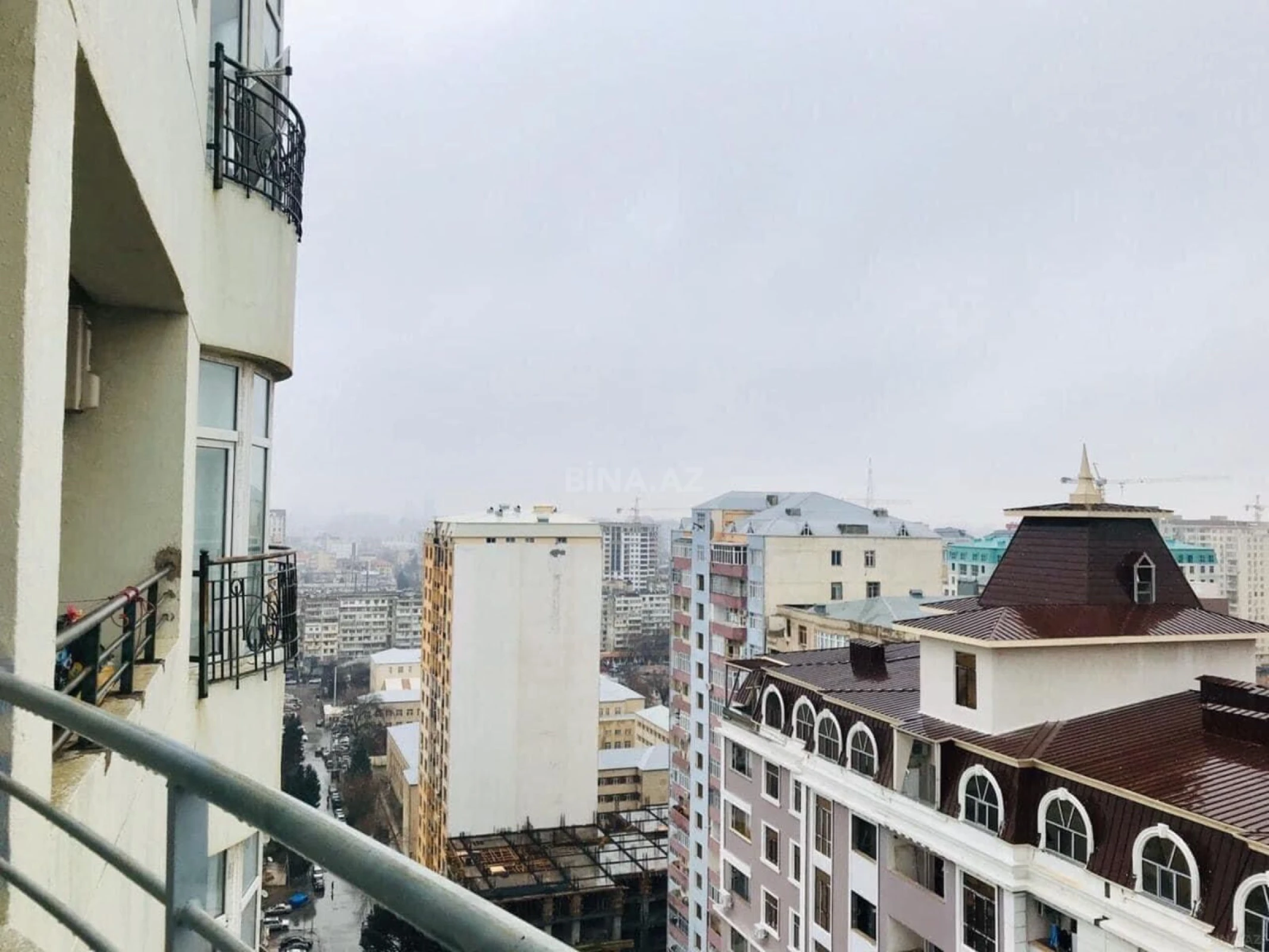 Kirayə verilir 3 otaqlı mənzil 90 m²