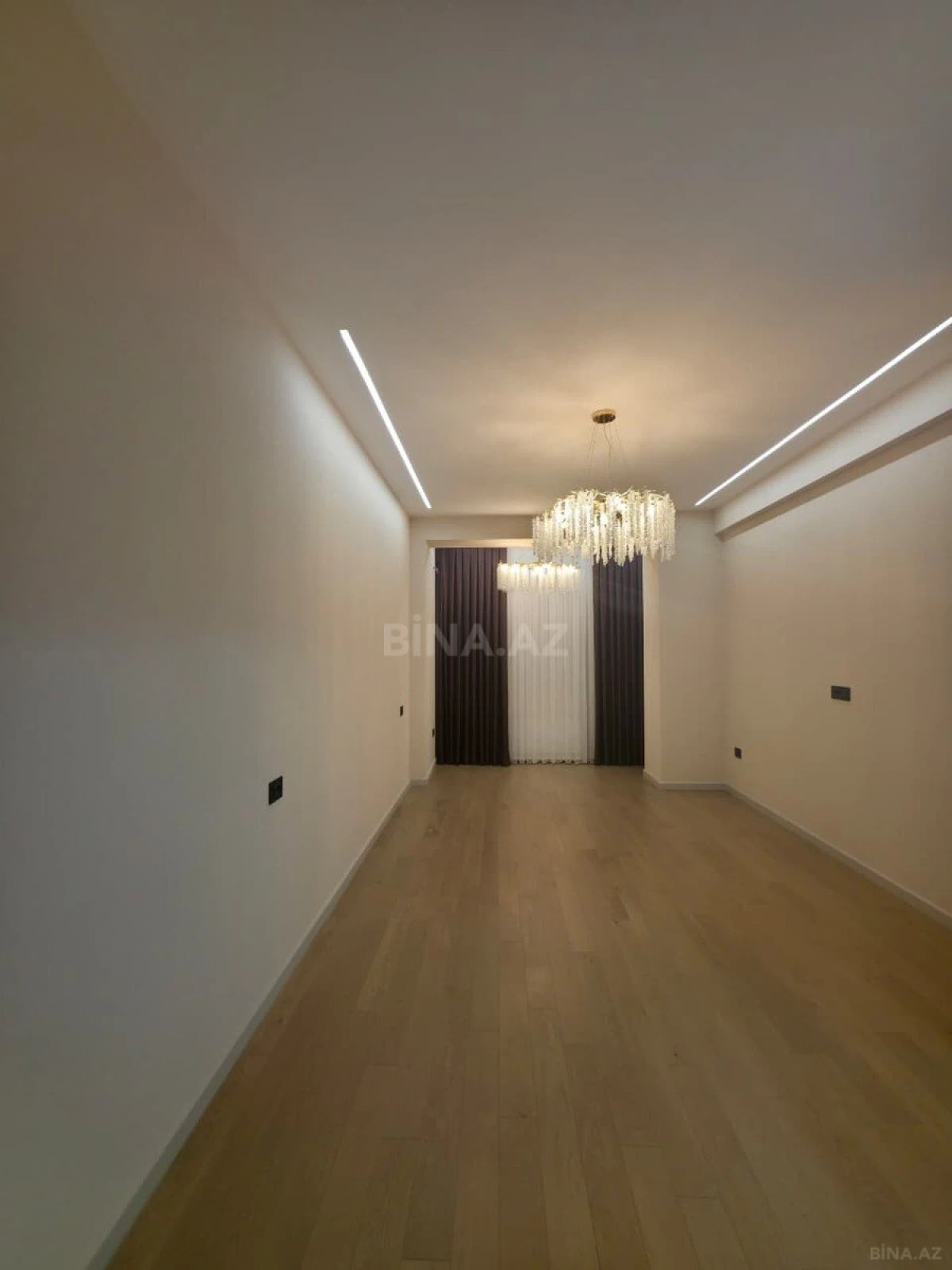 Satılır 2 otaqlı mənzil 68 m²