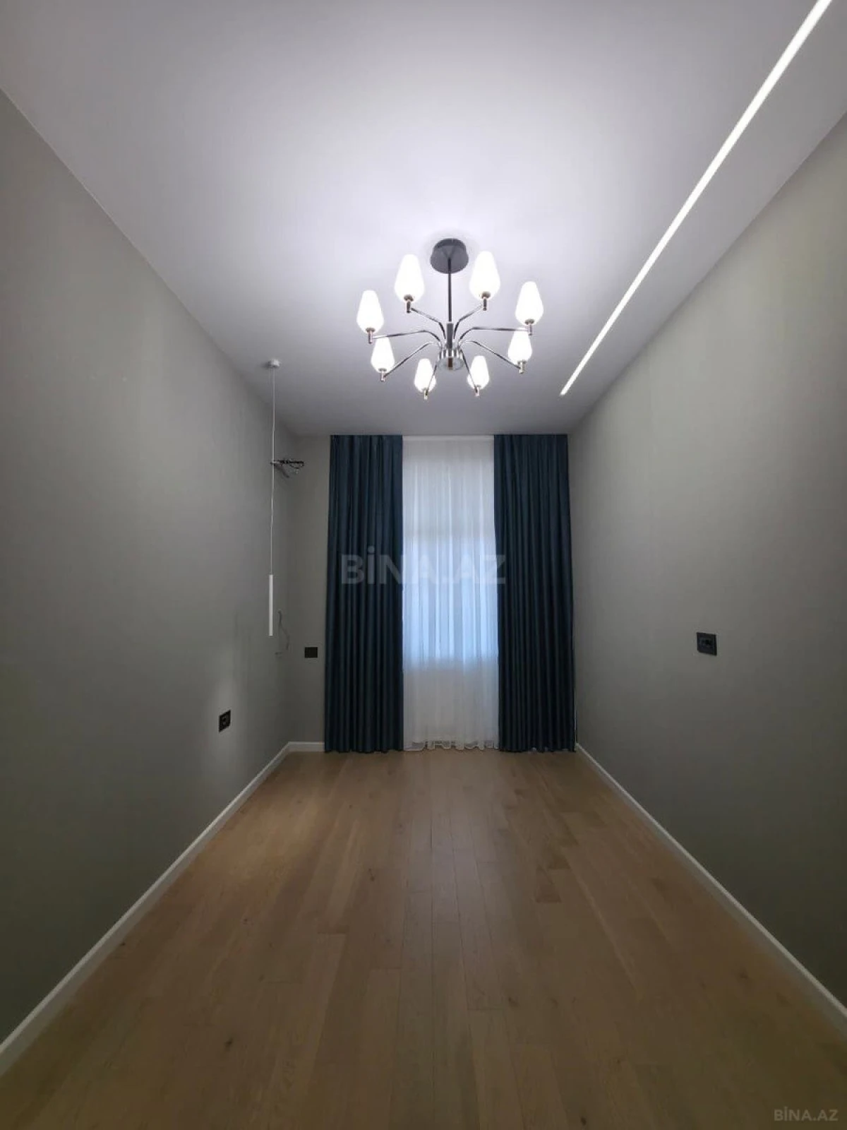 Satılır 2 otaqlı mənzil 68 m²