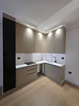 Satılır 2 otaqlı mənzil 68 m²