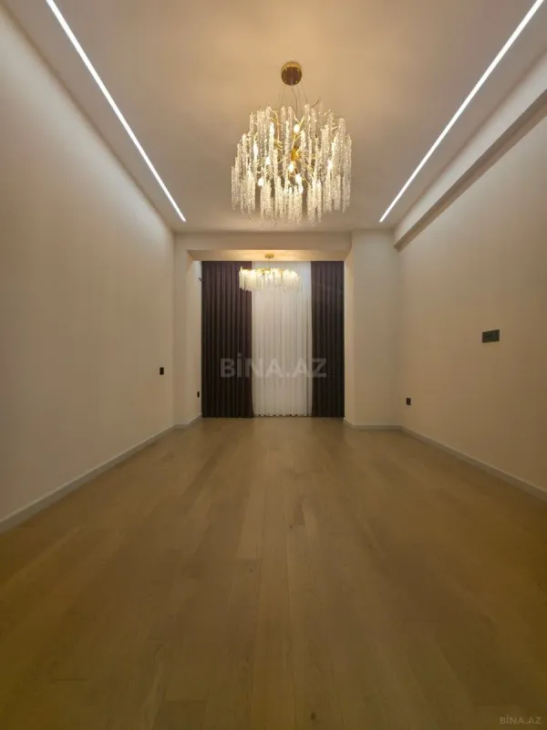 Satılır 2 otaqlı mənzil 68 m²
