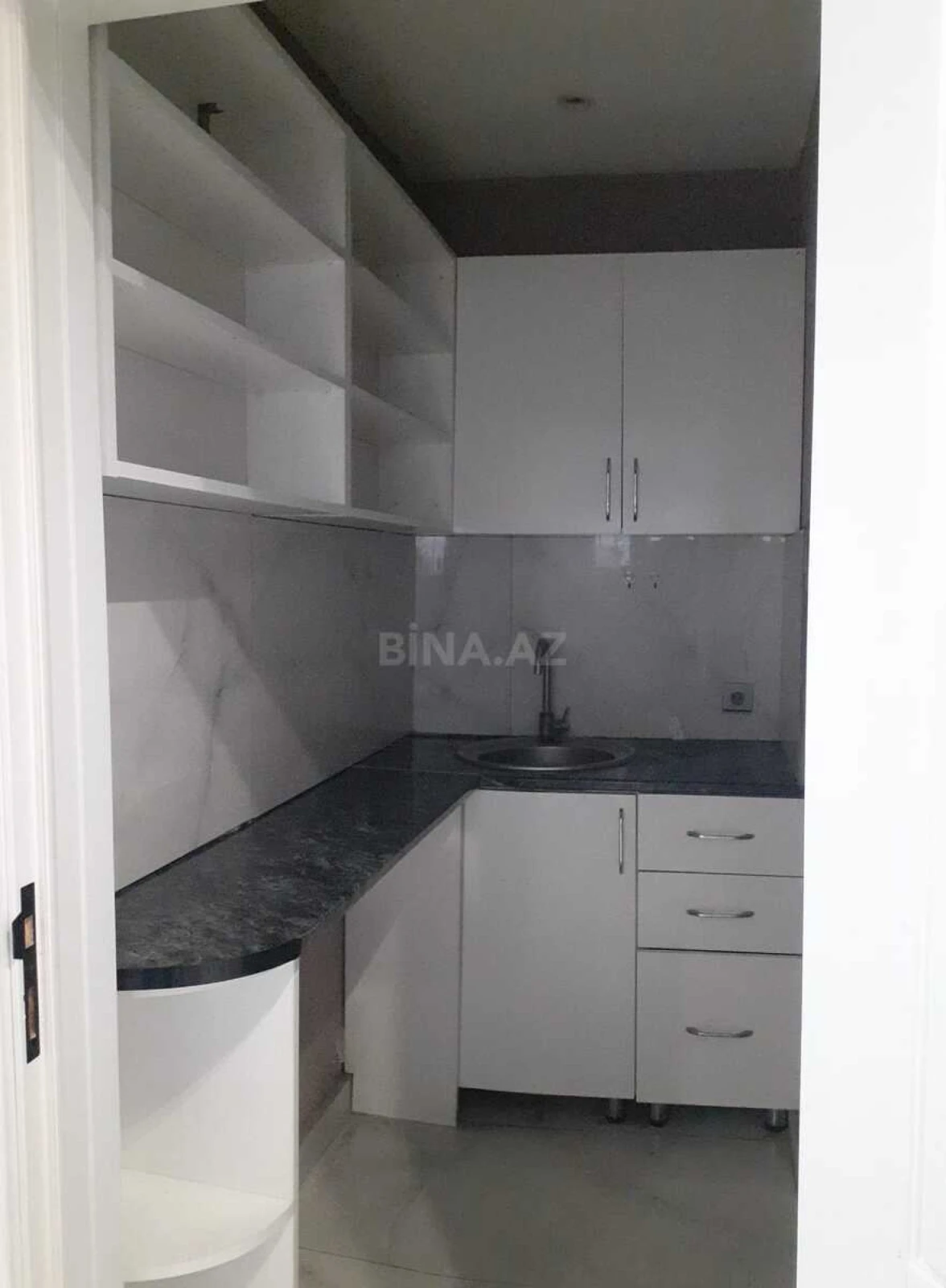 Kirayə verilir obyekt 26 m²