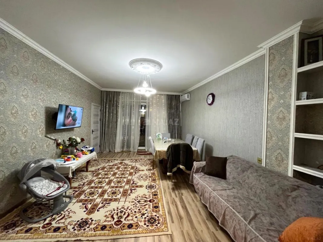 Satılır 3 otaqlı mənzil 95 m²