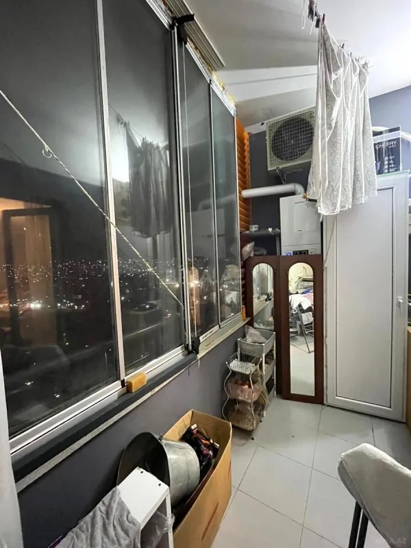 Satılır 3 otaqlı mənzil 95 m²