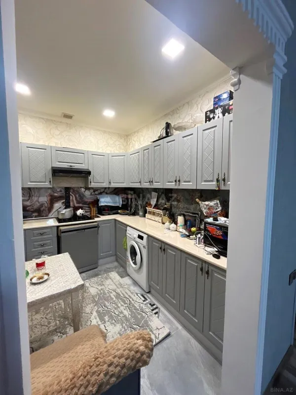 Satılır 3 otaqlı mənzil 95 m²