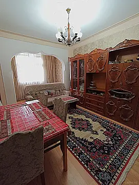 Satılır 3 otaqlı mənzil 75 m²