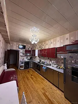 Satılır 3 otaqlı mənzil 100 m²