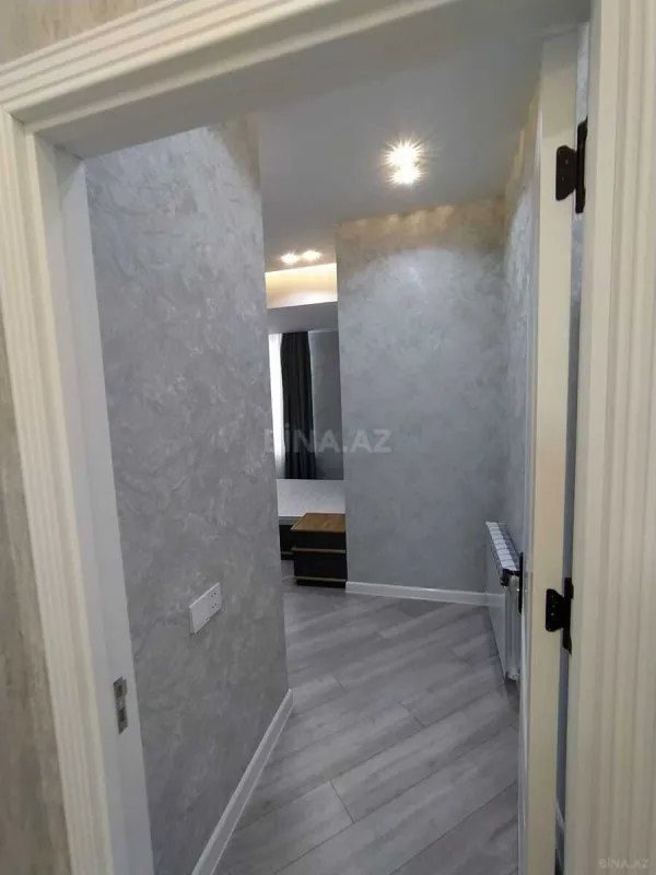 Kirayə verilir 2 otaqlı mənzil 110 m²