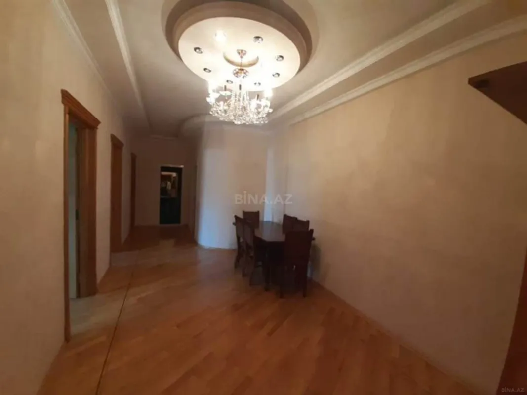 Satılır 2 otaqlı mənzil 90 m²