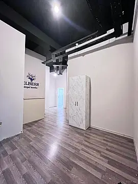 Kirayə verilir 4 otaqlı ofis 160 m² — Bakı 4 otaq 160.00 m²