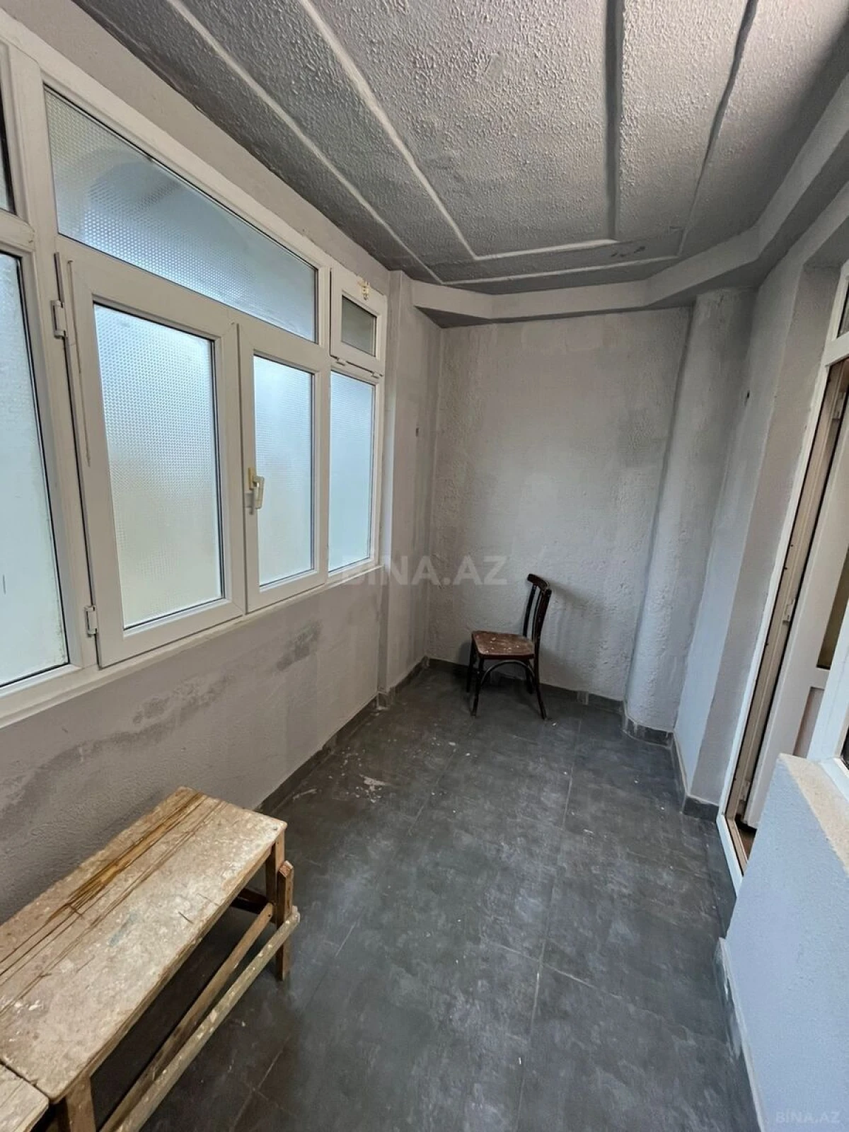 Satılır 3 otaqlı mənzil 70 m²
