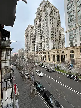 Satılır 3 otaqlı mənzil 70 m² — Bakı 3 otaq 70.00 m²