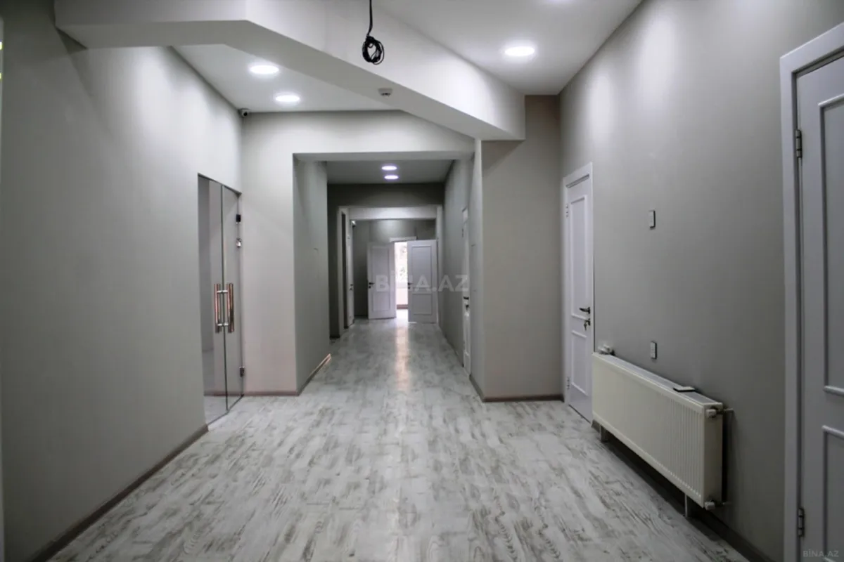 Kirayə verilir obyekt 378 m²