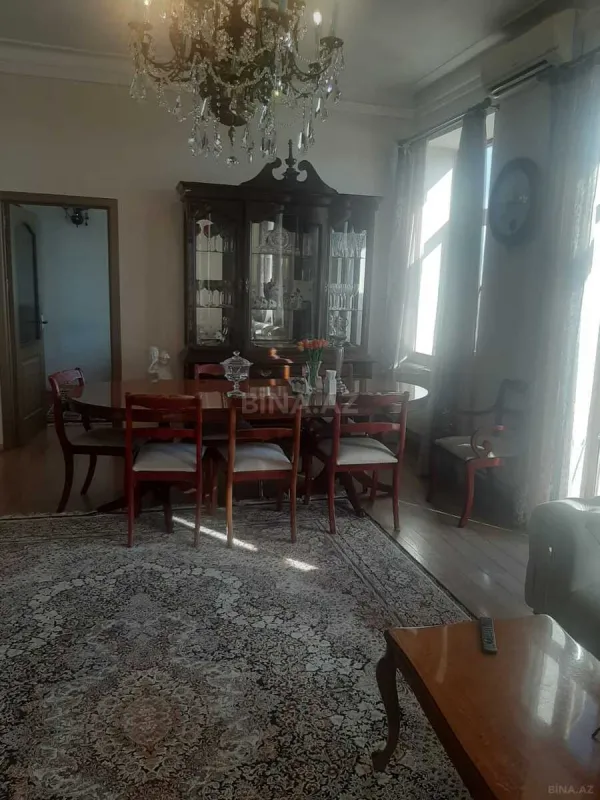 Satılır 3 otaqlı mənzil 90 m²