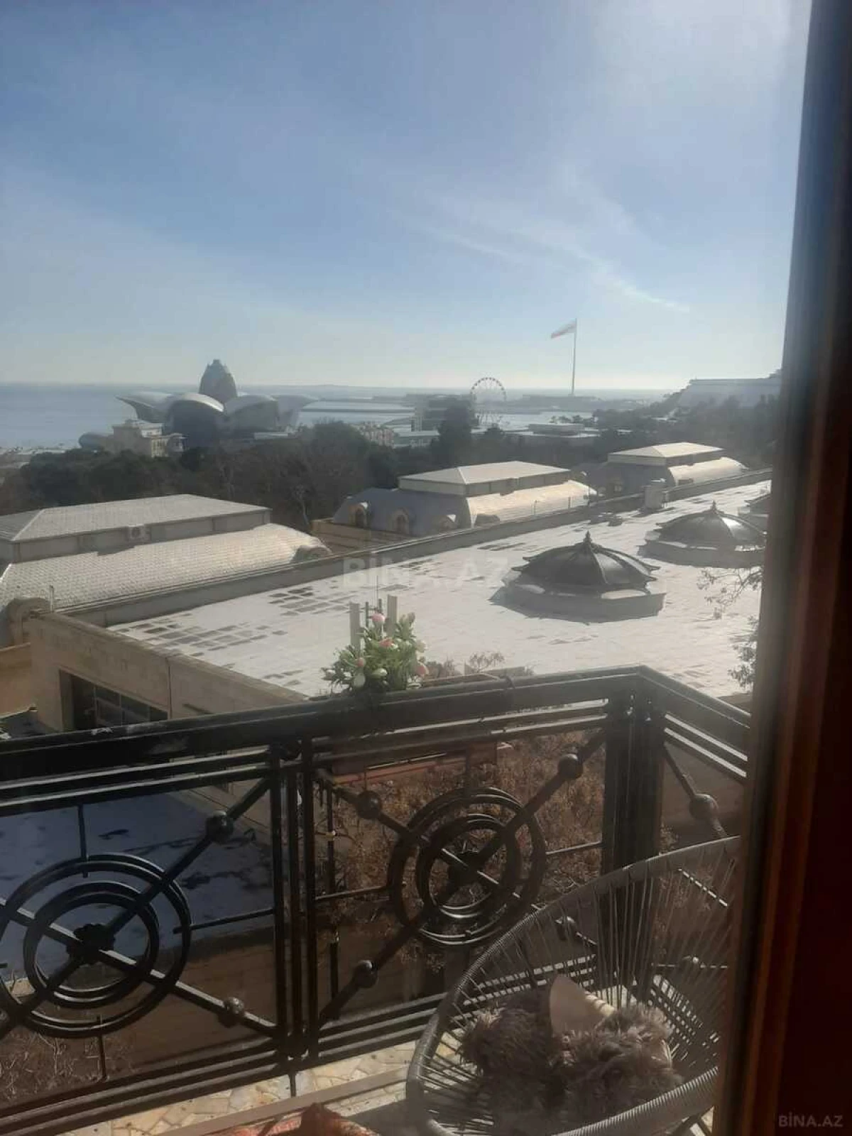 Satılır 3 otaqlı mənzil 90 m²